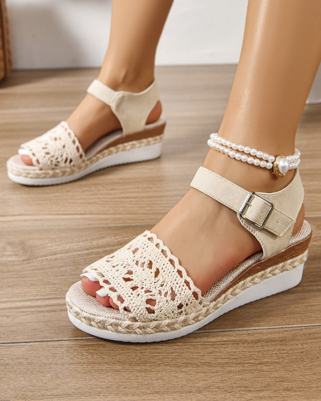 New European And American Peep Toe Fashion Comfortable Wedge Platform Buckle Strap Plus Size Sandals