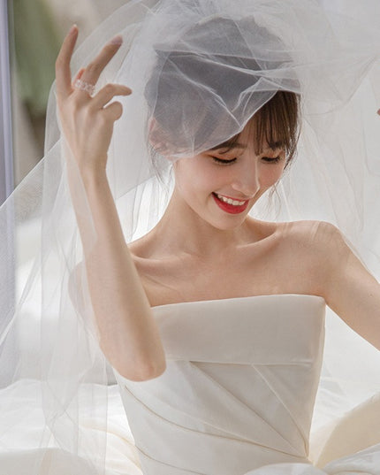 Women's Satin Tube Top Simple Elegant French Style Large Tail Elegant Wedding Dress