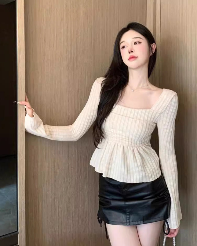 Pure Desire Apricot Hem Square Collar Long Sleeve Top