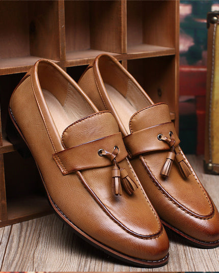 British Retro Slip-on Tassel Loafers Men's Casual