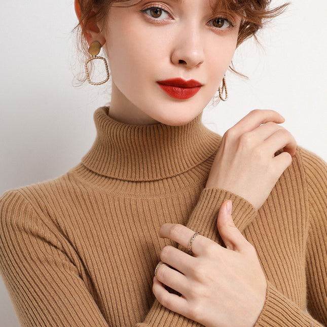 Simple Temperament High Collar Sweater Women's FallWinter Slim Short Pullover