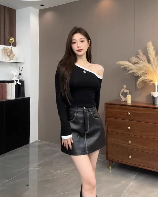 Women's Long-sleeved Contrast Color Slim Fit-letter Off-shoulder Top