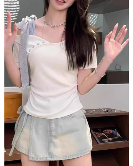 Sweet Hot Girl Niche Design Short Sleeve