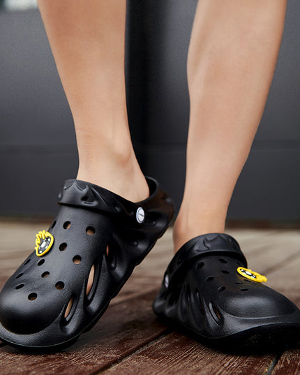 Hole Shoes Lightweight And Breathable Men's Beach Sandals