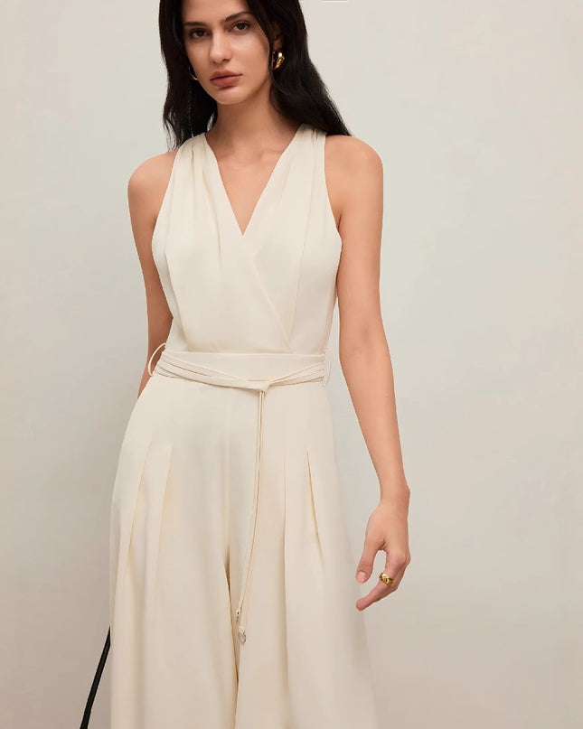 Women's Solid Color And V-neck Sleeveless Fashion Casual Jumpsuit