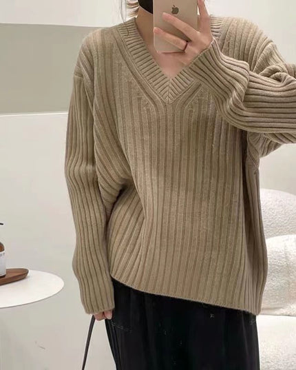 Retro V-neck Pullover Women's Loose Sweater