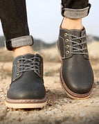 G F09 Black